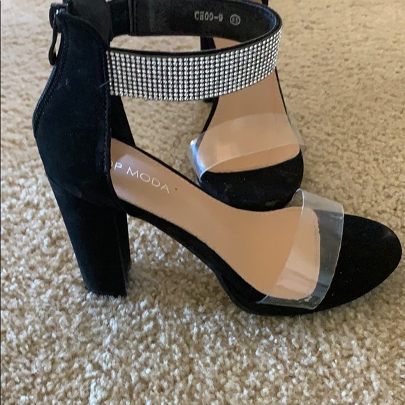 Size 6.5 heels. Worn once. Super gorgeous! - Picture 6 of 6